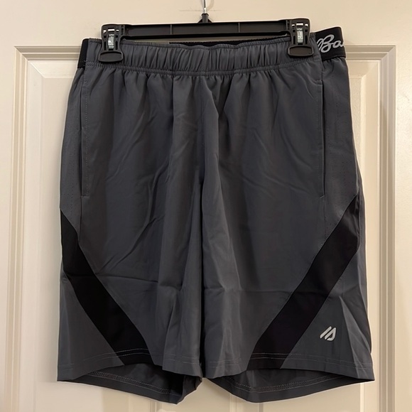 Eddie Bauer Other - Eddie Bauer men’s shorts